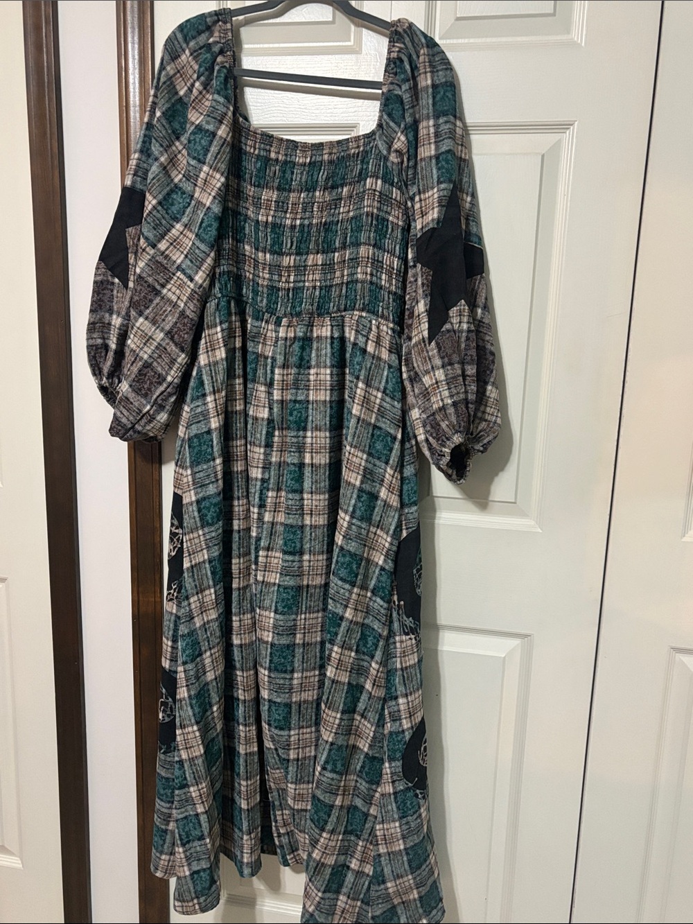 DIL NWT Sweet Revenge Smocked Plaid Snake Dress - green and tan - Picture 8 of 8